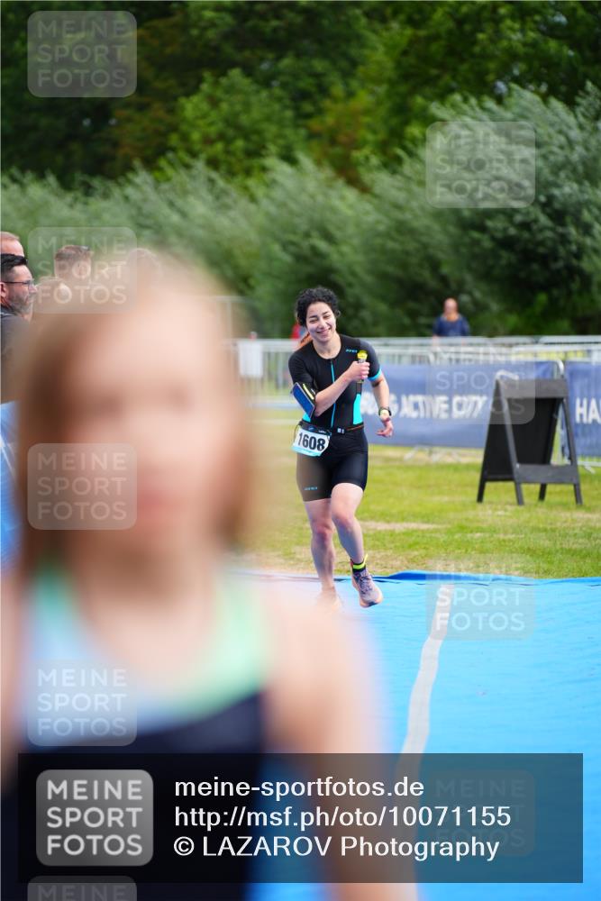 30.08.2026 - Elbe Triathlon Hamburg LAZAROV Photography http://msf.ph/oto/10071155 30.08.2026 12:56:57 Ziel 1608, 1832 meine-sportfotos.de