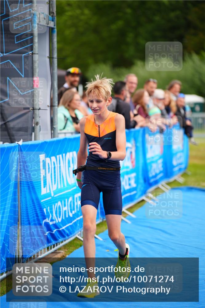 30.08.2026 - Elbe Triathlon Hamburg LAZAROV Photography http://msf.ph/oto/10071274 30.08.2026 12:57:45 Ziel 1792 meine-sportfotos.de