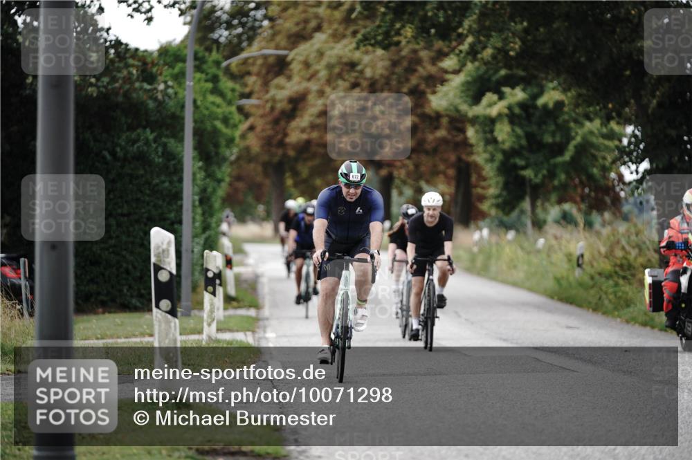 30.08.2026 - Elbe Triathlon Hamburg Michael Burmester http://msf.ph/oto/10071298 30.08.2026 10:03:40 Radfahren 572, 672, 764, 795, 824, 945 meine-sportfotos.de