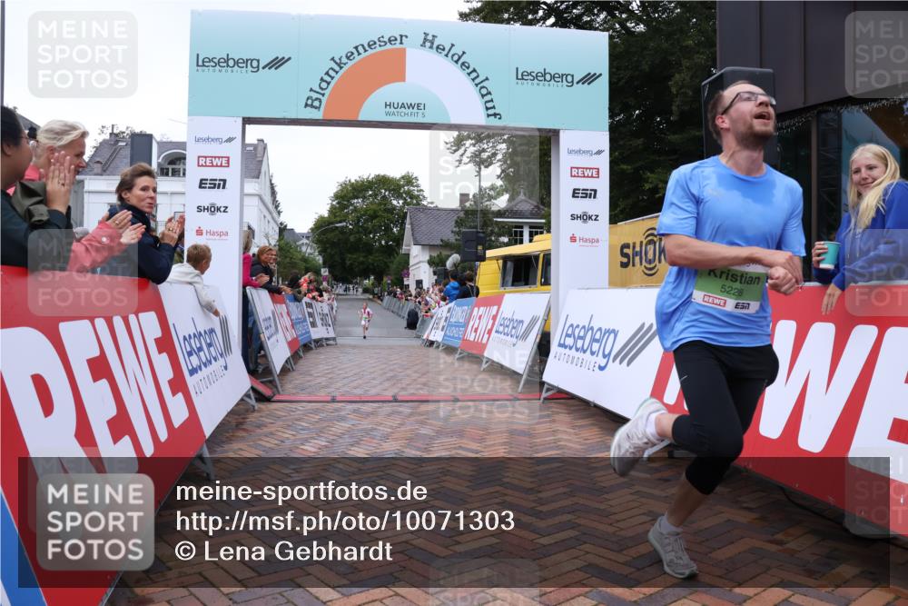 30.08.2026 - Blankeneser Heldenlauf Lena Gebhardt http://msf.ph/oto/10071303 30.08.2026 10:11:10 Ziel 5228, 5544 meine-sportfotos.de