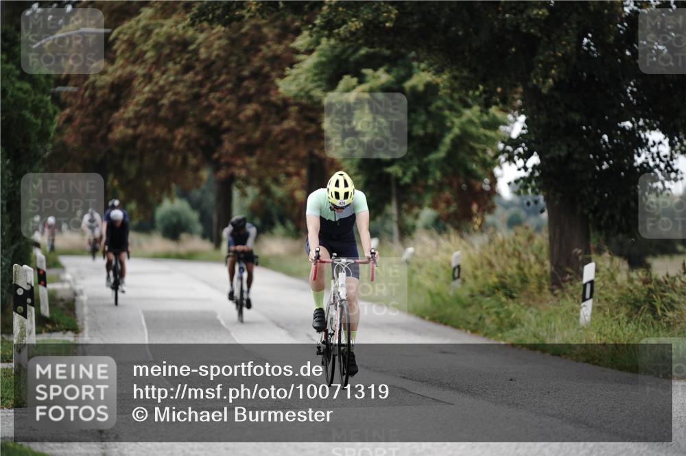 30.08.2026 - Elbe Triathlon Hamburg Michael Burmester http://msf.ph/oto/10071319 30.08.2026 10:03:49 Radfahren 426, 536, 589, 795, 805, 945 meine-sportfotos.de