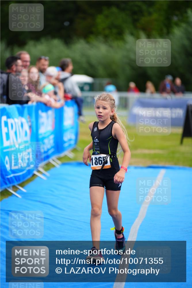 30.08.2026 - Elbe Triathlon Hamburg LAZAROV Photography http://msf.ph/oto/10071355 30.08.2026 12:58:10 Ziel 1865 meine-sportfotos.de