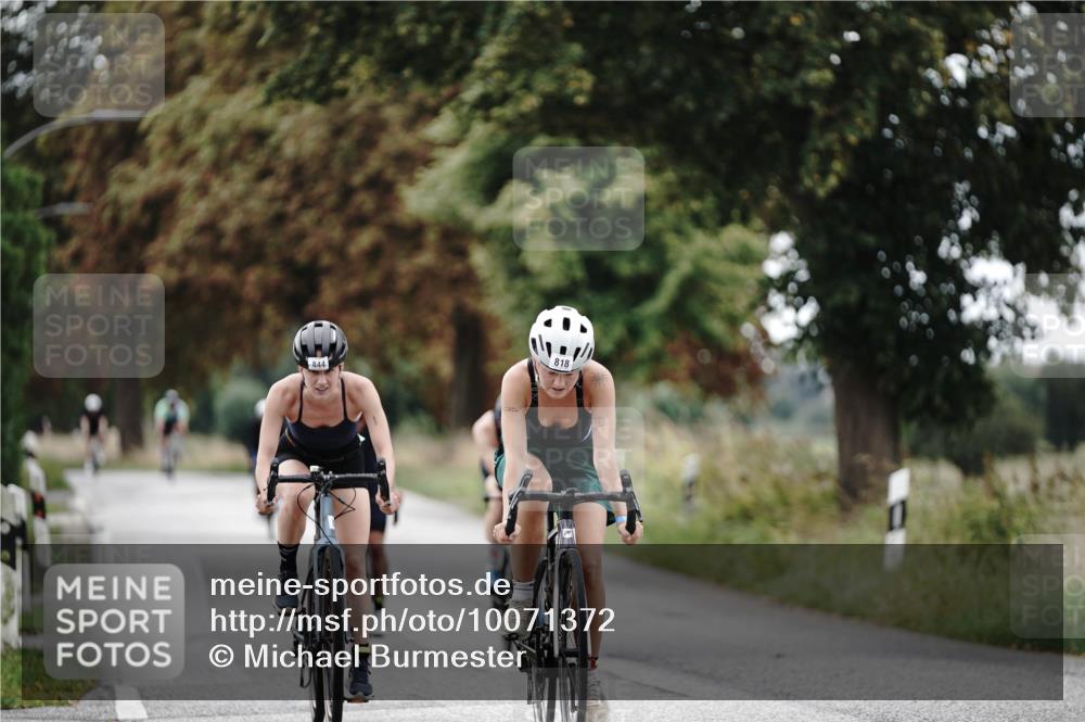 30.08.2026 - Elbe Triathlon Hamburg Michael Burmester http://msf.ph/oto/10071372 30.08.2026 10:04:19 Radfahren 597, 766, 818, 844, 952, 974 meine-sportfotos.de