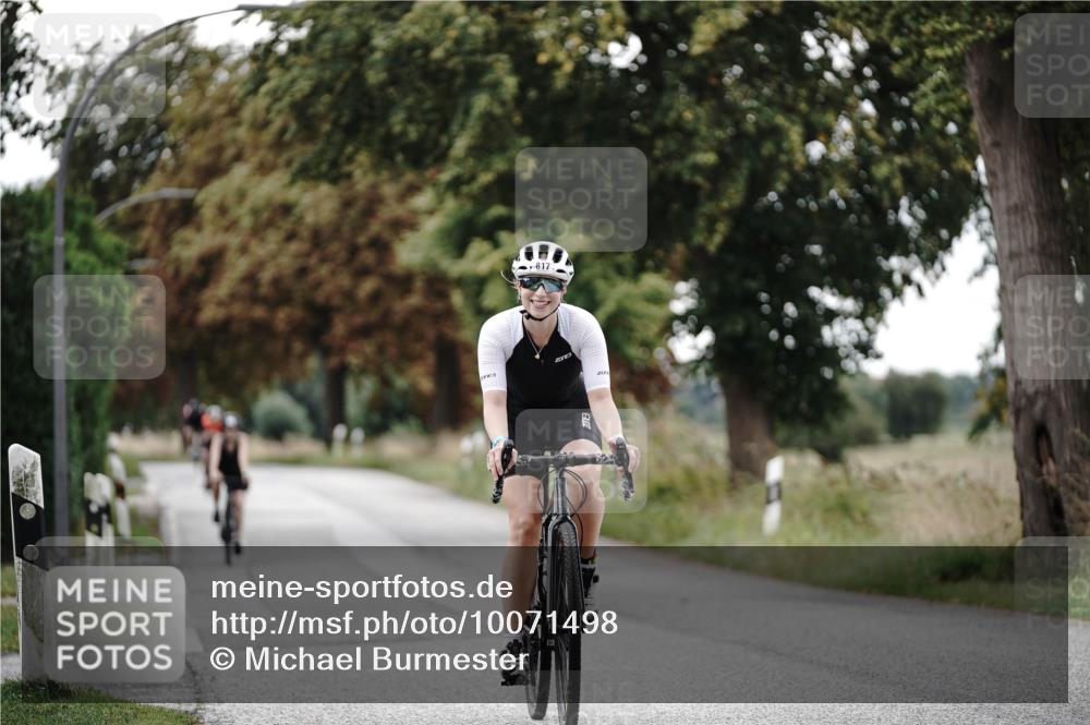 30.08.2026 - Elbe Triathlon Hamburg Michael Burmester http://msf.ph/oto/10071498 30.08.2026 10:05:46 Radfahren 786, 793, 817, 894, 941 meine-sportfotos.de