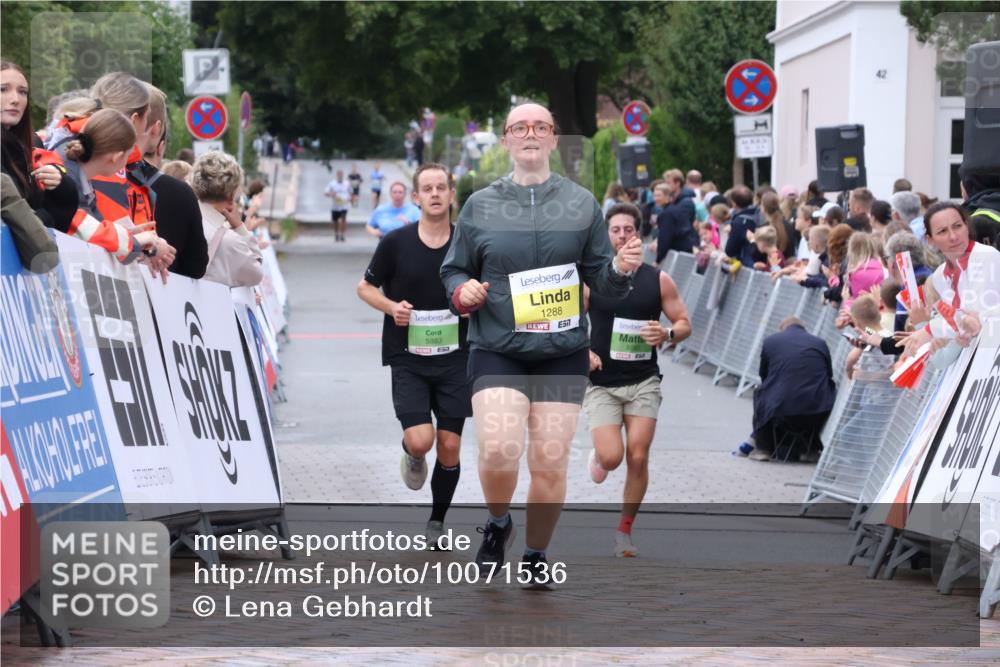 30.08.2026 - Blankeneser Heldenlauf Lena Gebhardt http://msf.ph/oto/10071536 30.08.2026 10:12:01 Ziel 1288 meine-sportfotos.de