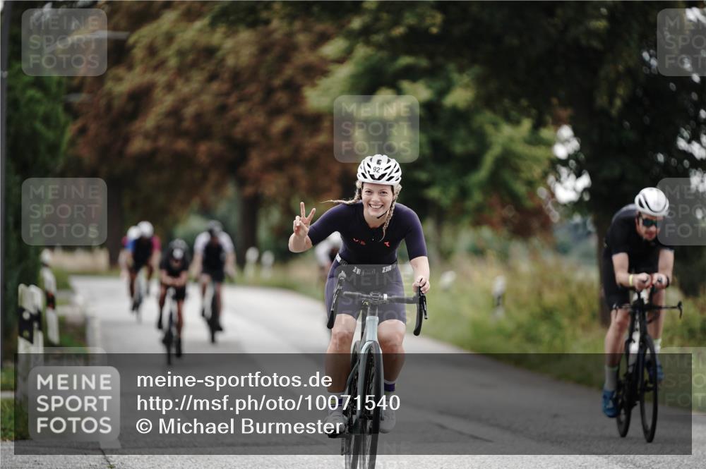30.08.2026 - Elbe Triathlon Hamburg Michael Burmester http://msf.ph/oto/10071540 30.08.2026 10:06:11 Radfahren 483, 584, 732, 787, 877, 923 meine-sportfotos.de