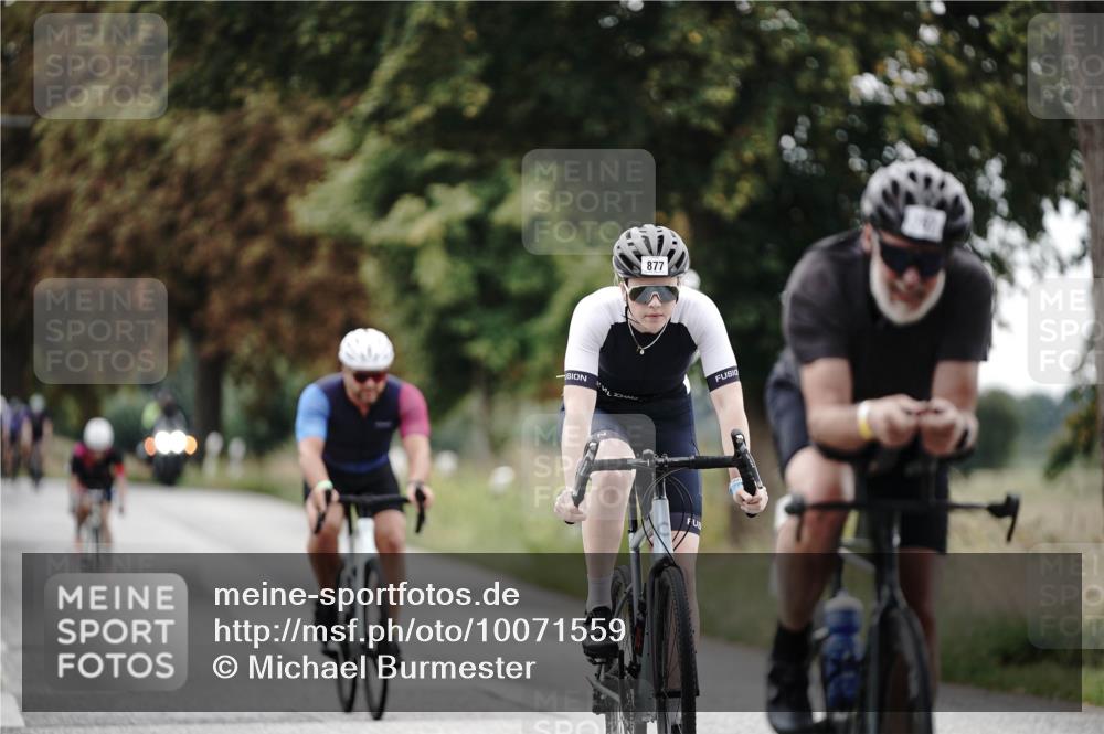 30.08.2026 - Elbe Triathlon Hamburg Michael Burmester http://msf.ph/oto/10071559 30.08.2026 10:06:15 Radfahren 483, 584, 787, 816, 877 meine-sportfotos.de
