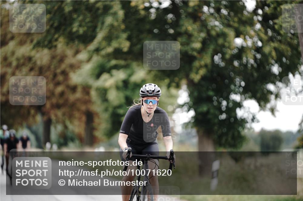 30.08.2026 - Elbe Triathlon Hamburg Michael Burmester http://msf.ph/oto/10071620 30.08.2026 10:06:49 Radfahren 449, 550, 794, 875 meine-sportfotos.de