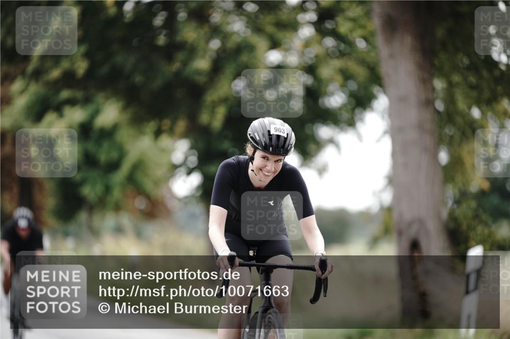 30.08.2026 - Elbe Triathlon Hamburg Michael Burmester http://msf.ph/oto/10071663 30.08.2026 10:07:28 Radfahren 492, 573, 775, 903, 982 meine-sportfotos.de