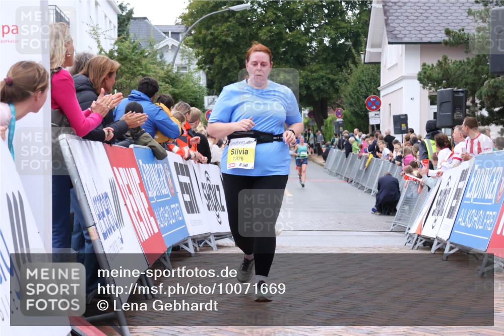 30.08.2026 - Blankeneser Heldenlauf Lena Gebhardt http://msf.ph/oto/10071669 30.08.2026 10:12:18 Ziel 1376, 5572 meine-sportfotos.de