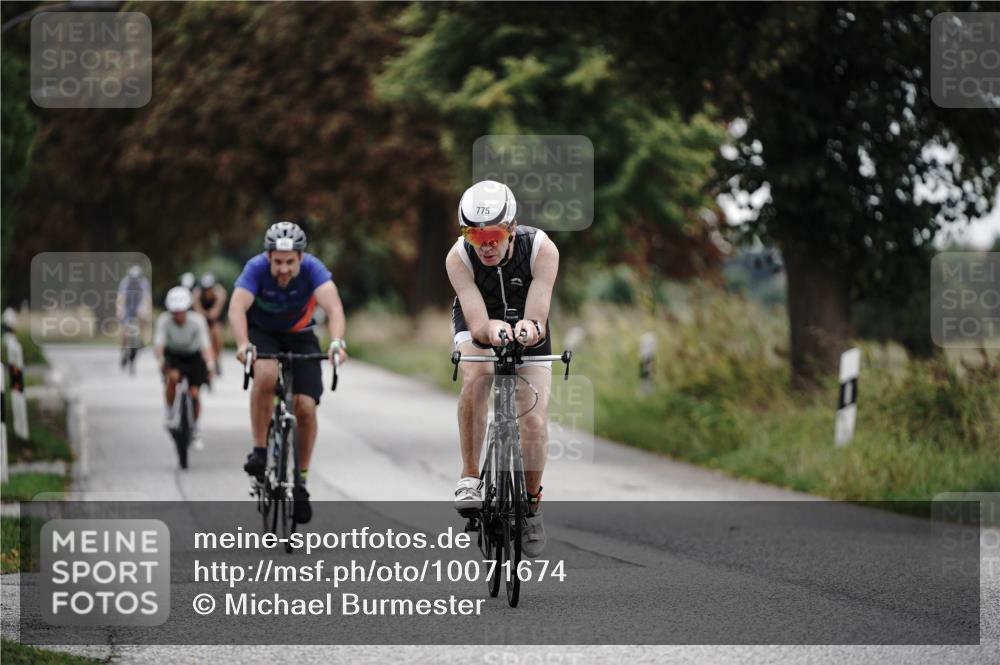 30.08.2026 - Elbe Triathlon Hamburg Michael Burmester http://msf.ph/oto/10071674 30.08.2026 10:07:32 Radfahren 492, 573, 739, 773, 775, 936, 982 meine-sportfotos.de