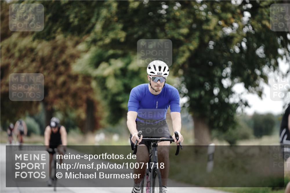 30.08.2026 - Elbe Triathlon Hamburg Michael Burmester http://msf.ph/oto/10071718 30.08.2026 10:07:55 Radfahren 524, 602, 721, 871, 905 meine-sportfotos.de