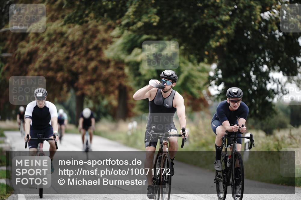 30.08.2026 - Elbe Triathlon Hamburg Michael Burmester http://msf.ph/oto/10071772 30.08.2026 10:08:19 Radfahren 346, 436, 501, 531, 563, 631, 783, 859 meine-sportfotos.de