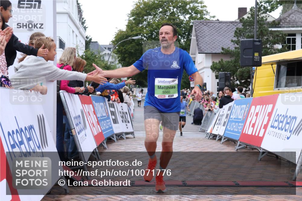 30.08.2026 - Blankeneser Heldenlauf Lena Gebhardt http://msf.ph/oto/10071776 30.08.2026 10:12:30 Ziel 5105, 5365, 5560 meine-sportfotos.de