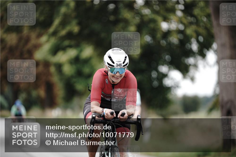 30.08.2026 - Elbe Triathlon Hamburg Michael Burmester http://msf.ph/oto/10071779 30.08.2026 10:08:25 Radfahren 346, 395, 531, 587, 631 meine-sportfotos.de