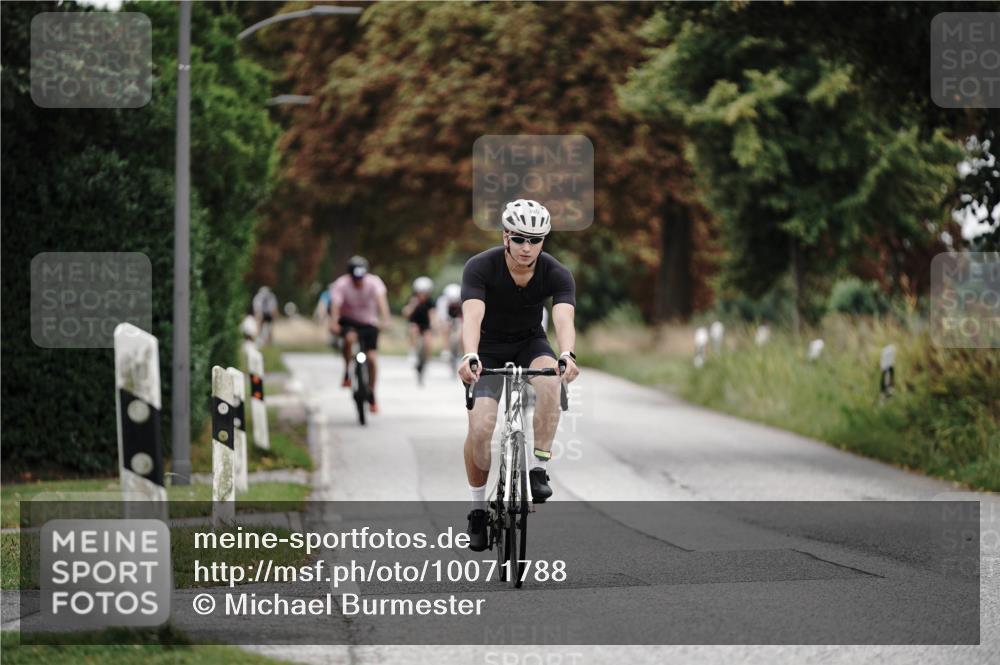 30.08.2026 - Elbe Triathlon Hamburg Michael Burmester http://msf.ph/oto/10071788 30.08.2026 10:08:29 Radfahren 395, 500, 509, 587, 908 meine-sportfotos.de