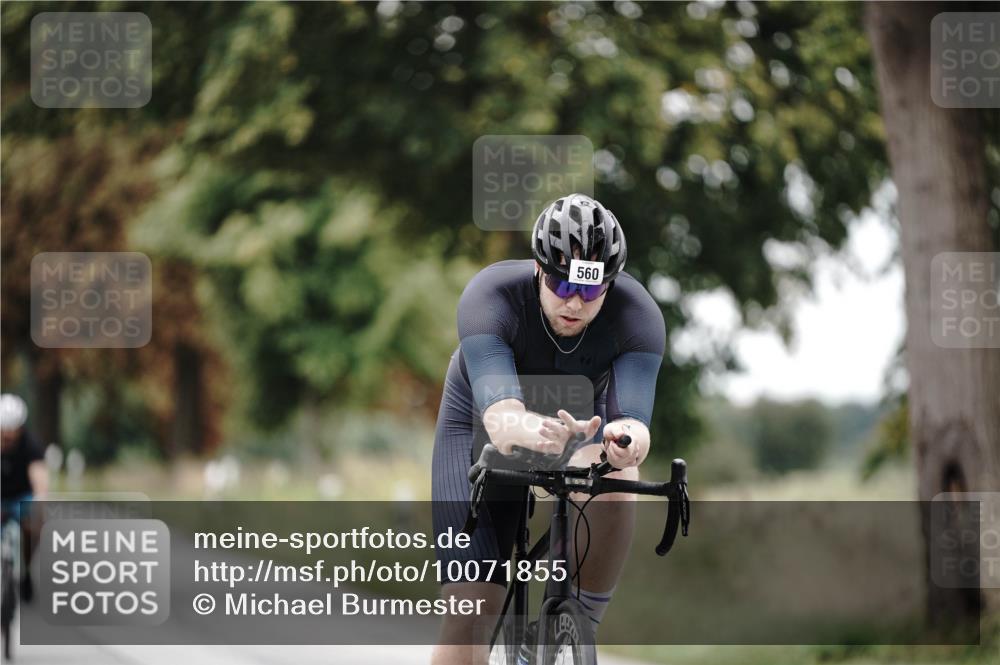 30.08.2026 - Elbe Triathlon Hamburg Michael Burmester http://msf.ph/oto/10071855 30.08.2026 10:09:02 Radfahren 431, 435, 560, 600, 842, 876 meine-sportfotos.de