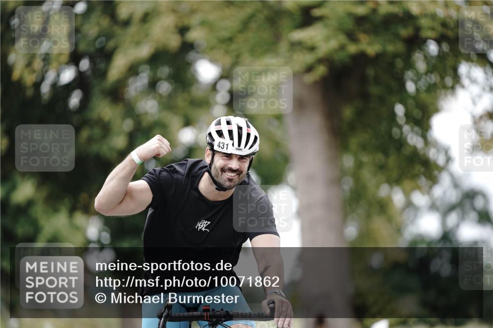30.08.2026 - Elbe Triathlon Hamburg Michael Burmester http://msf.ph/oto/10071862 30.08.2026 10:09:05 Radfahren 431, 560, 600, 712 meine-sportfotos.de
