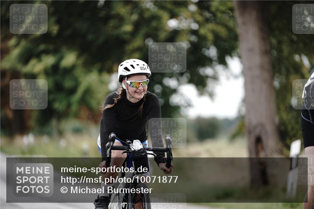 30.08.2026 - Elbe Triathlon Hamburg Michael Burmester http://msf.ph/oto/10071877 30.08.2026 10:09:13 Radfahren 443, 514, 712, 854, 861 meine-sportfotos.de