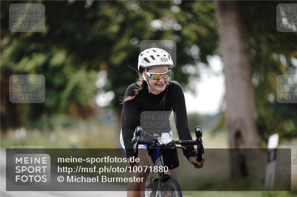 30.08.2026 - Elbe Triathlon Hamburg Michael Burmester http://msf.ph/oto/10071880 30.08.2026 10:09:13 Radfahren 443, 514, 712, 854, 861 meine-sportfotos.de