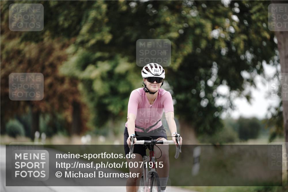30.08.2026 - Elbe Triathlon Hamburg Michael Burmester http://msf.ph/oto/10071915 30.08.2026 10:09:32 Radfahren 867 meine-sportfotos.de