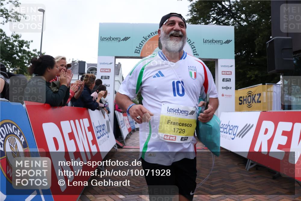 30.08.2026 - Blankeneser Heldenlauf Lena Gebhardt http://msf.ph/oto/10071928 30.08.2026 10:13:02 Ziel 1729, 5419 meine-sportfotos.de