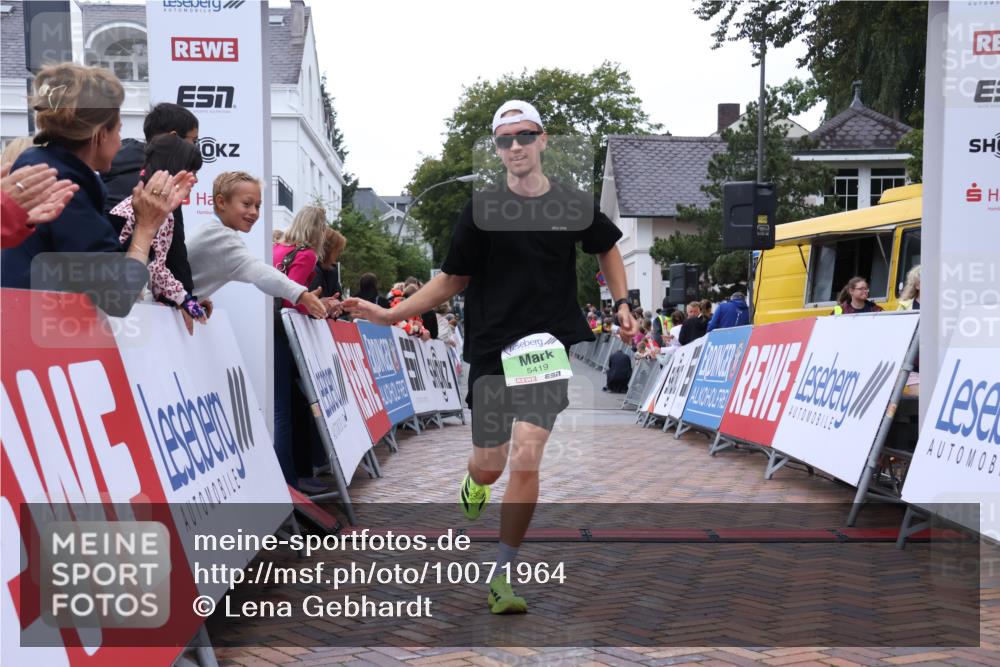 30.08.2026 - Blankeneser Heldenlauf Lena Gebhardt http://msf.ph/oto/10071964 30.08.2026 10:13:05 Ziel 1729, 5419 meine-sportfotos.de
