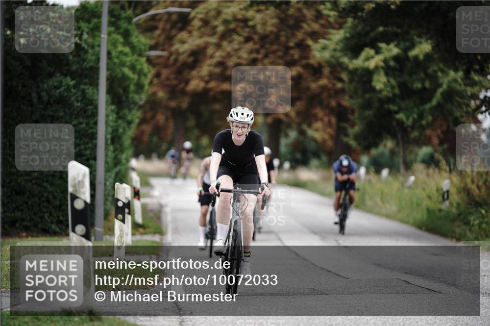 30.08.2026 - Elbe Triathlon Hamburg Michael Burmester http://msf.ph/oto/10072033 30.08.2026 10:10:42 Radfahren 419, 462, 541, 658, 849, 856, 911, 933, 960 meine-sportfotos.de