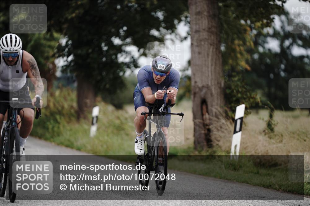 30.08.2026 - Elbe Triathlon Hamburg Michael Burmester http://msf.ph/oto/10072048 30.08.2026 10:10:45 Radfahren 419, 658, 731, 849, 933, 960 meine-sportfotos.de