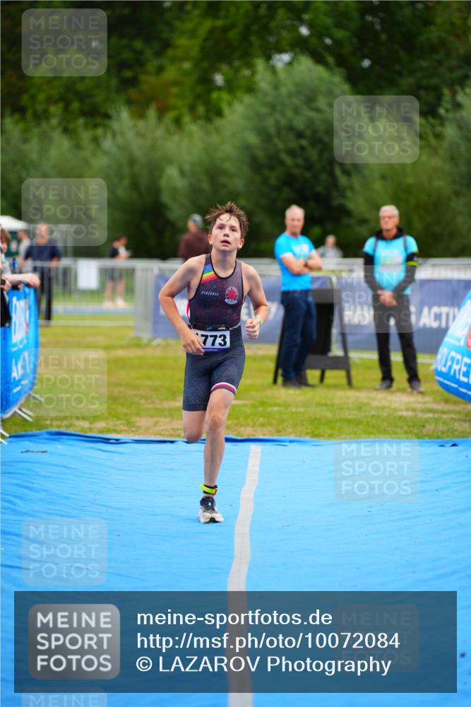 30.08.2026 - Elbe Triathlon Hamburg LAZAROV Photography http://msf.ph/oto/10072084 30.08.2026 13:10:49 Ziel 1773 meine-sportfotos.de