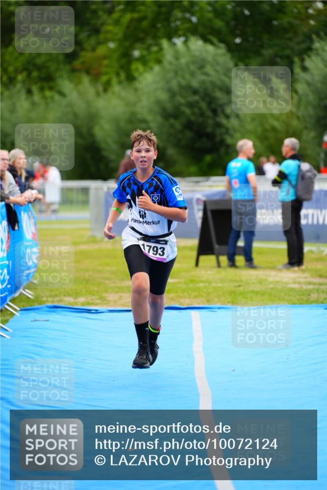 30.08.2026 - Elbe Triathlon Hamburg LAZAROV Photography http://msf.ph/oto/10072124 30.08.2026 13:13:46 Ziel 1793 meine-sportfotos.de