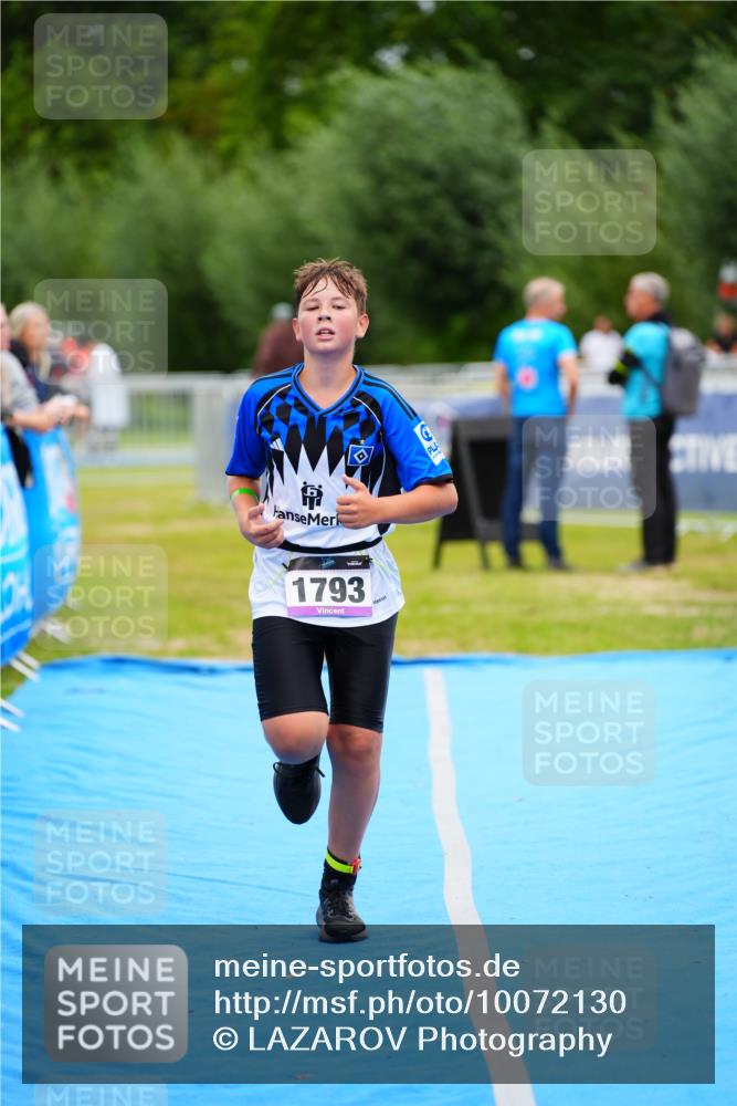 30.08.2026 - Elbe Triathlon Hamburg LAZAROV Photography http://msf.ph/oto/10072130 30.08.2026 13:13:47 Ziel 1793 meine-sportfotos.de