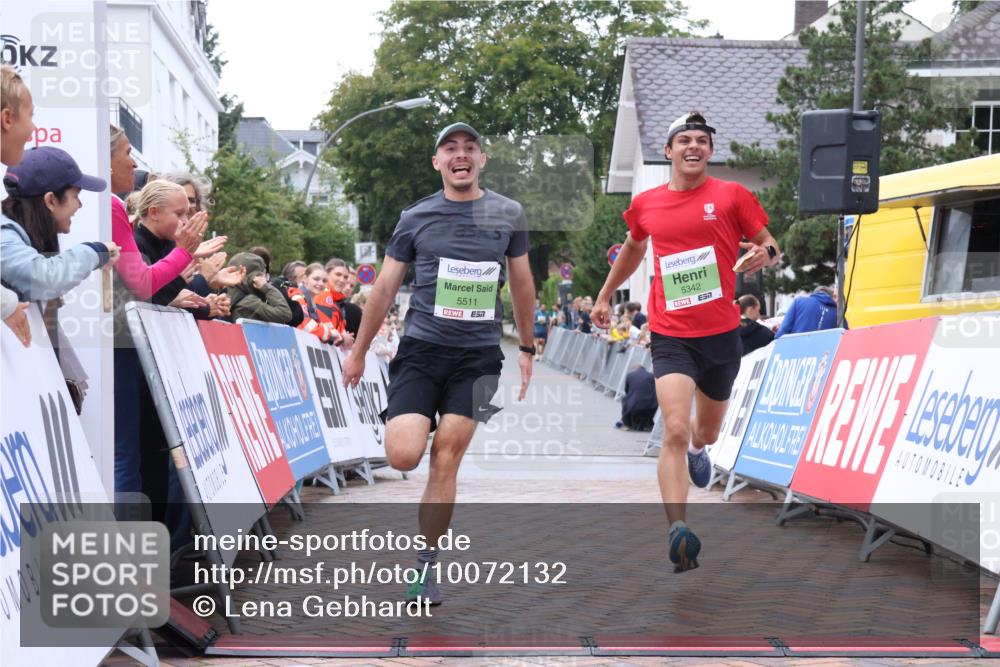 30.08.2026 - Blankeneser Heldenlauf Lena Gebhardt http://msf.ph/oto/10072132 30.08.2026 10:13:24 Ziel 5342, 5511, 5561, 5844 meine-sportfotos.de