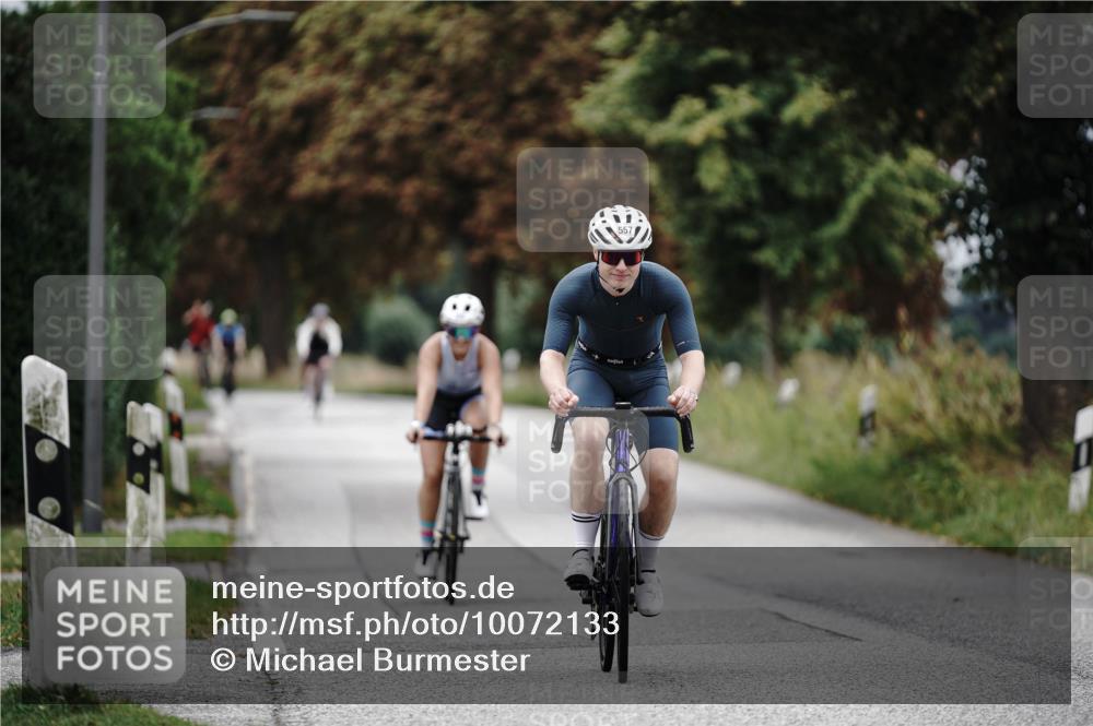 30.08.2026 - Elbe Triathlon Hamburg Michael Burmester http://msf.ph/oto/10072133 30.08.2026 10:11:32 Radfahren 557, 741, 808 meine-sportfotos.de