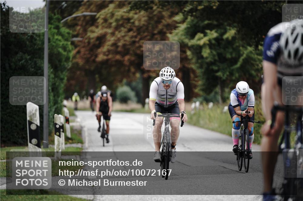 30.08.2026 - Elbe Triathlon Hamburg Michael Burmester http://msf.ph/oto/10072167 30.08.2026 10:12:02 Radfahren 711, 742, 757, 843, 969 meine-sportfotos.de