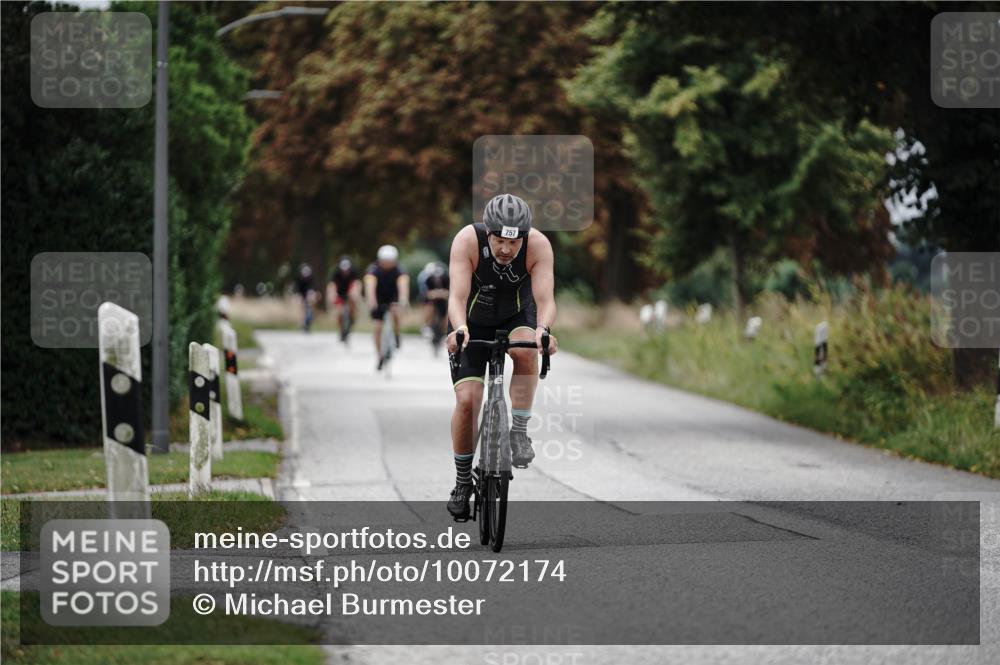 30.08.2026 - Elbe Triathlon Hamburg Michael Burmester http://msf.ph/oto/10072174 30.08.2026 10:12:05 Radfahren 400, 665, 711, 742, 757, 969 meine-sportfotos.de
