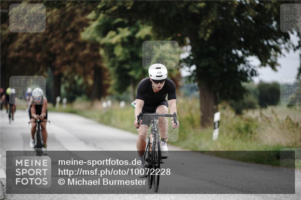30.08.2026 - Elbe Triathlon Hamburg Michael Burmester http://msf.ph/oto/10072228 30.08.2026 10:12:47 Radfahren 410, 657, 779, 983 meine-sportfotos.de