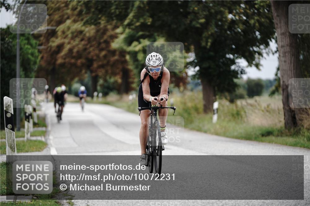 30.08.2026 - Elbe Triathlon Hamburg Michael Burmester http://msf.ph/oto/10072231 30.08.2026 10:12:49 Radfahren 410, 657, 669, 813, 983 meine-sportfotos.de