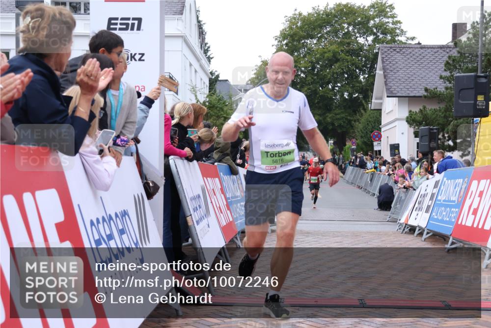 30.08.2026 - Blankeneser Heldenlauf Lena Gebhardt http://msf.ph/oto/10072246 30.08.2026 10:14:09 Ziel 5247, 5273, 5275, 5816 meine-sportfotos.de