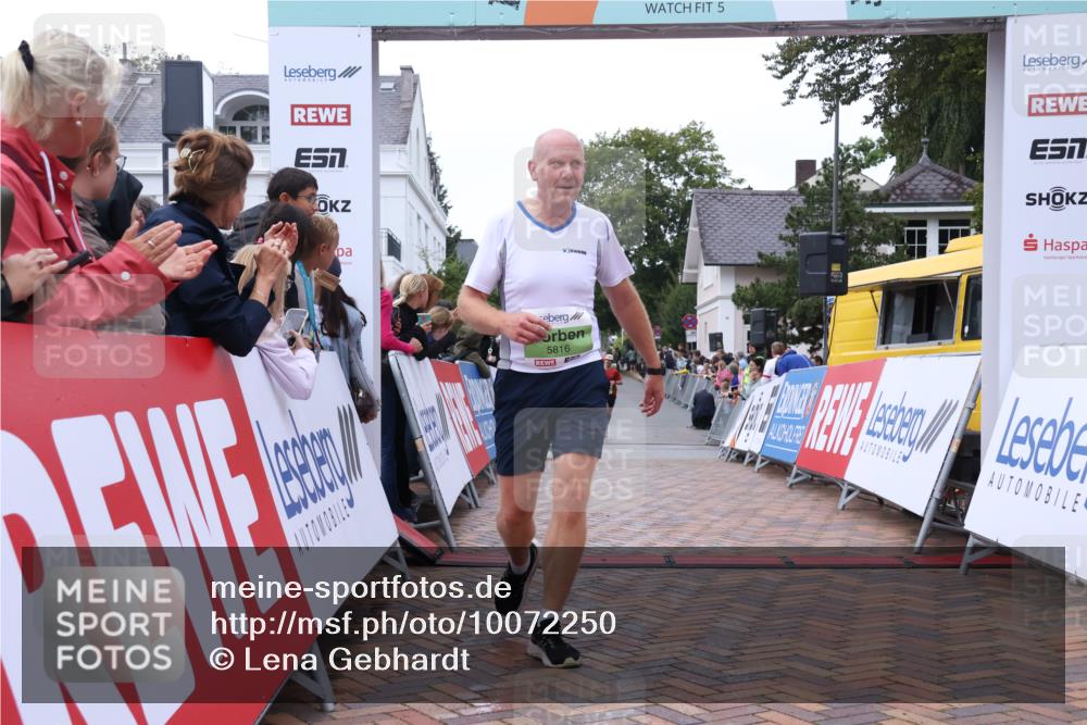 30.08.2026 - Blankeneser Heldenlauf Lena Gebhardt http://msf.ph/oto/10072250 30.08.2026 10:14:10 Ziel 5247, 5273, 5275, 5816 meine-sportfotos.de