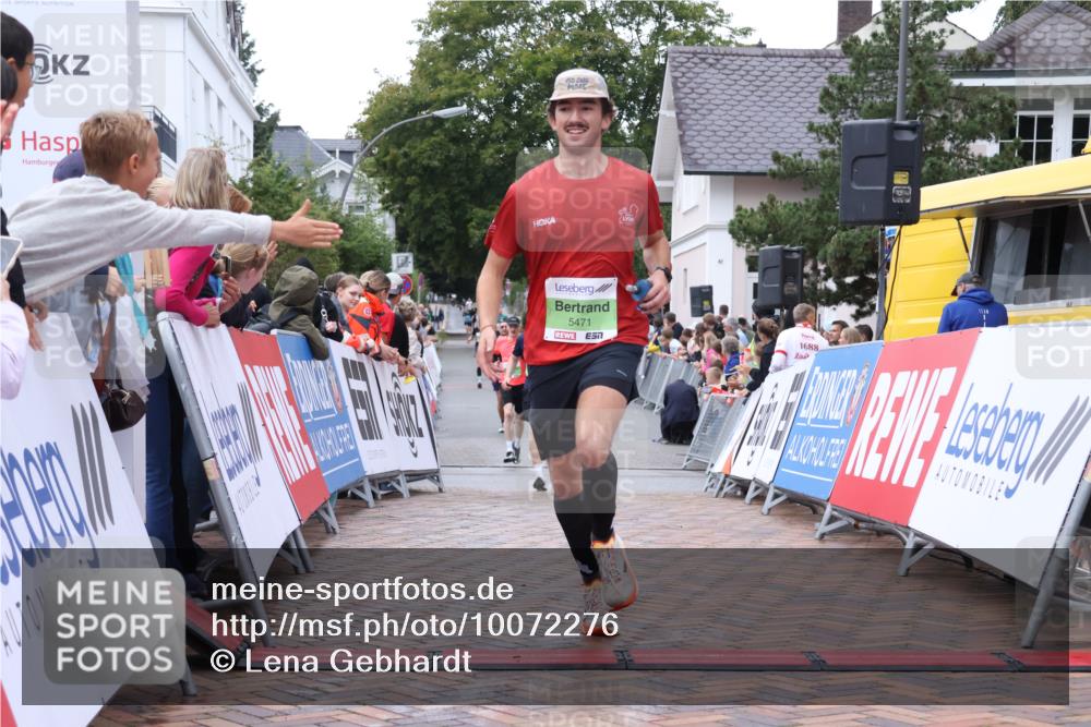 30.08.2026 - Blankeneser Heldenlauf Lena Gebhardt http://msf.ph/oto/10072276 30.08.2026 10:14:15 Ziel 5151, 5275, 5471, 5816 meine-sportfotos.de