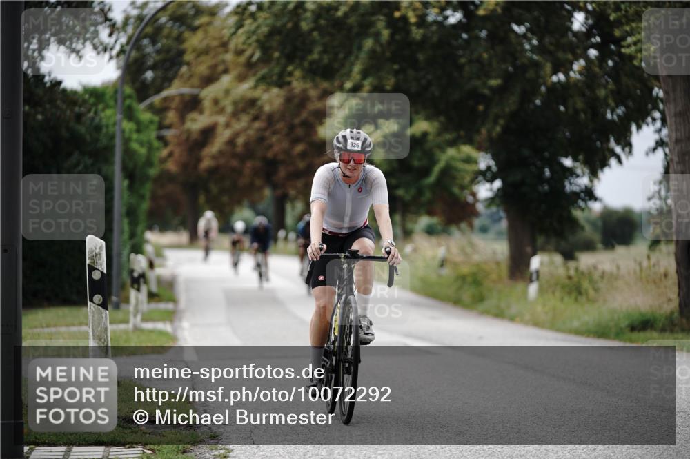 30.08.2026 - Elbe Triathlon Hamburg Michael Burmester http://msf.ph/oto/10072292 30.08.2026 10:13:36 Radfahren 655, 673, 768, 788, 926 meine-sportfotos.de