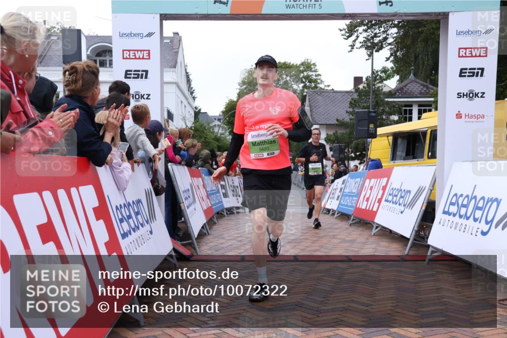 30.08.2026 - Blankeneser Heldenlauf Lena Gebhardt http://msf.ph/oto/10072322 30.08.2026 10:14:21 Ziel 5151, 5270, 5471, 5620, 5828 meine-sportfotos.de