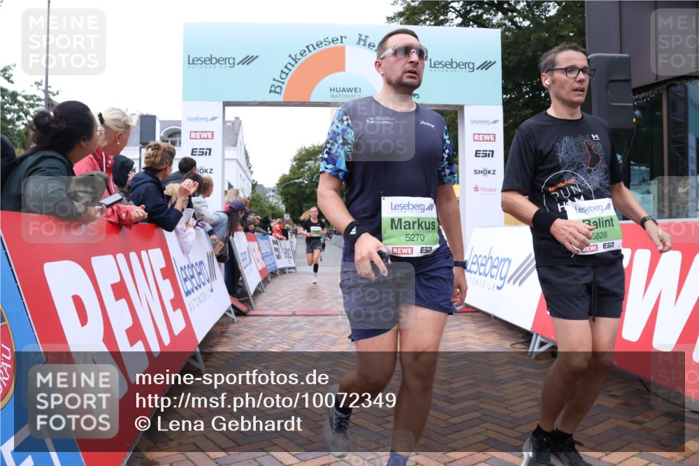 30.08.2026 - Blankeneser Heldenlauf Lena Gebhardt http://msf.ph/oto/10072349 30.08.2026 10:14:24 Ziel 5151, 5270, 5398, 5471, 5620, 5828 meine-sportfotos.de