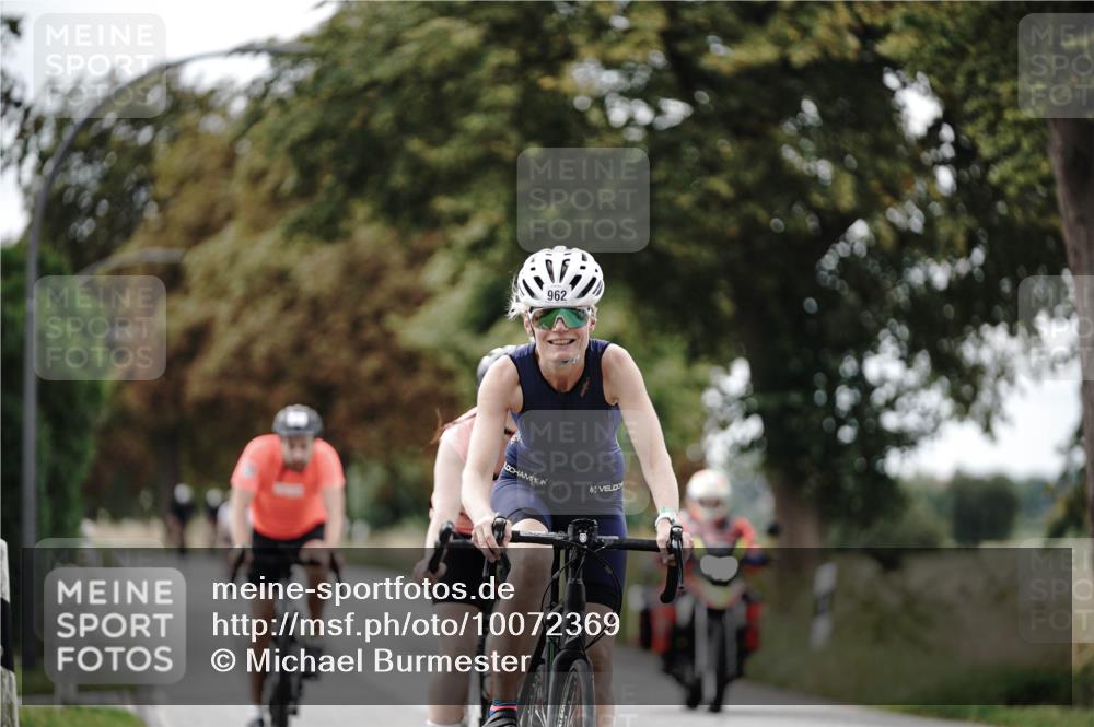 30.08.2026 - Elbe Triathlon Hamburg Michael Burmester http://msf.ph/oto/10072369 30.08.2026 10:14:54 Radfahren 451, 901, 912, 962 meine-sportfotos.de