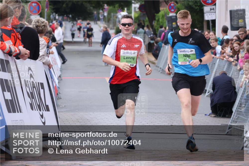 30.08.2026 - Blankeneser Heldenlauf Lena Gebhardt http://msf.ph/oto/10072404 30.08.2026 10:14:35 Ziel 5596, 5725, 5753 meine-sportfotos.de