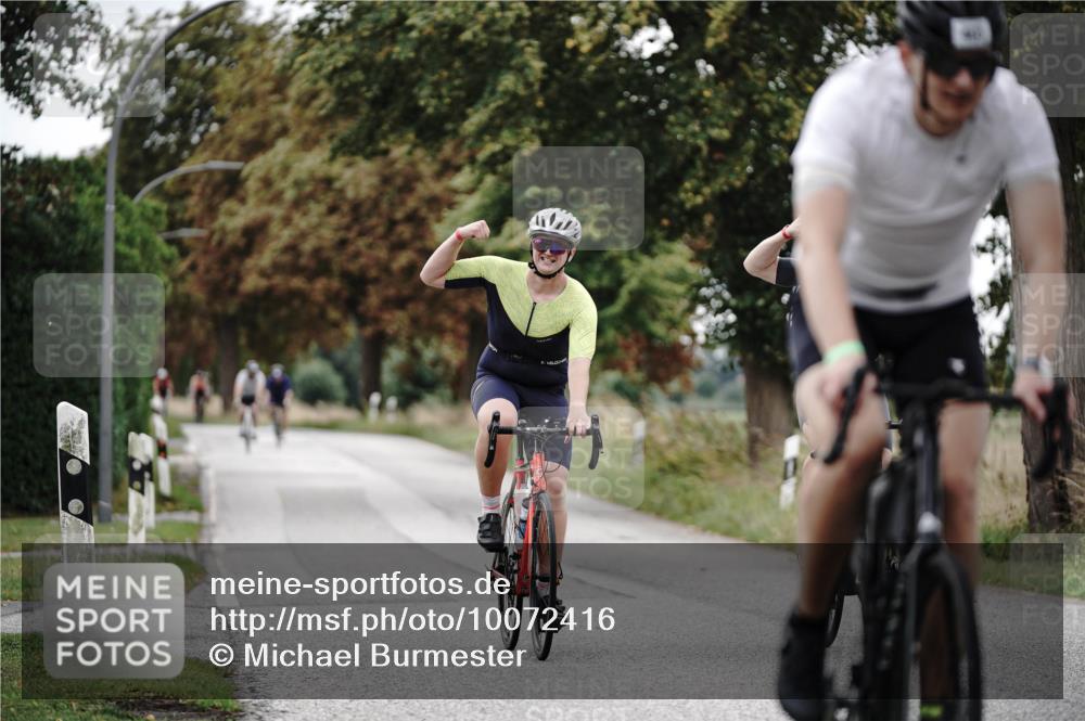 30.08.2026 - Elbe Triathlon Hamburg Michael Burmester http://msf.ph/oto/10072416 30.08.2026 10:15:40 Radfahren 403, 579, 580, 603 meine-sportfotos.de