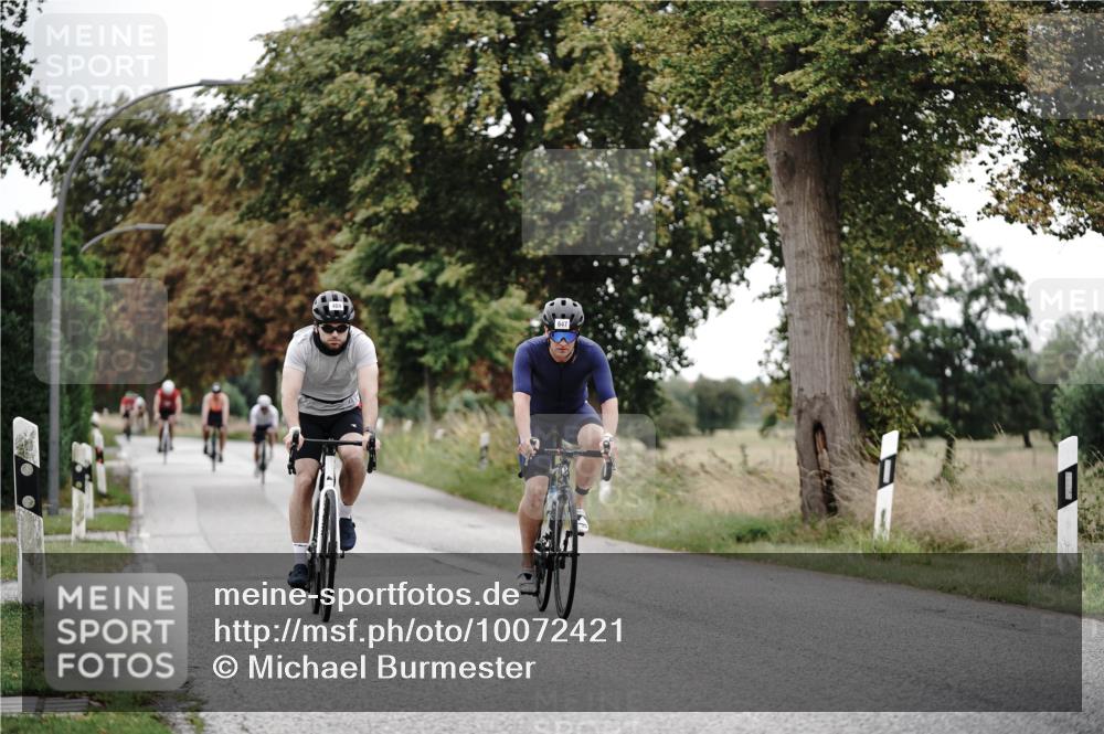 30.08.2026 - Elbe Triathlon Hamburg Michael Burmester http://msf.ph/oto/10072421 30.08.2026 10:15:48 Radfahren 404, 605, 647, 675, 737, 751 meine-sportfotos.de