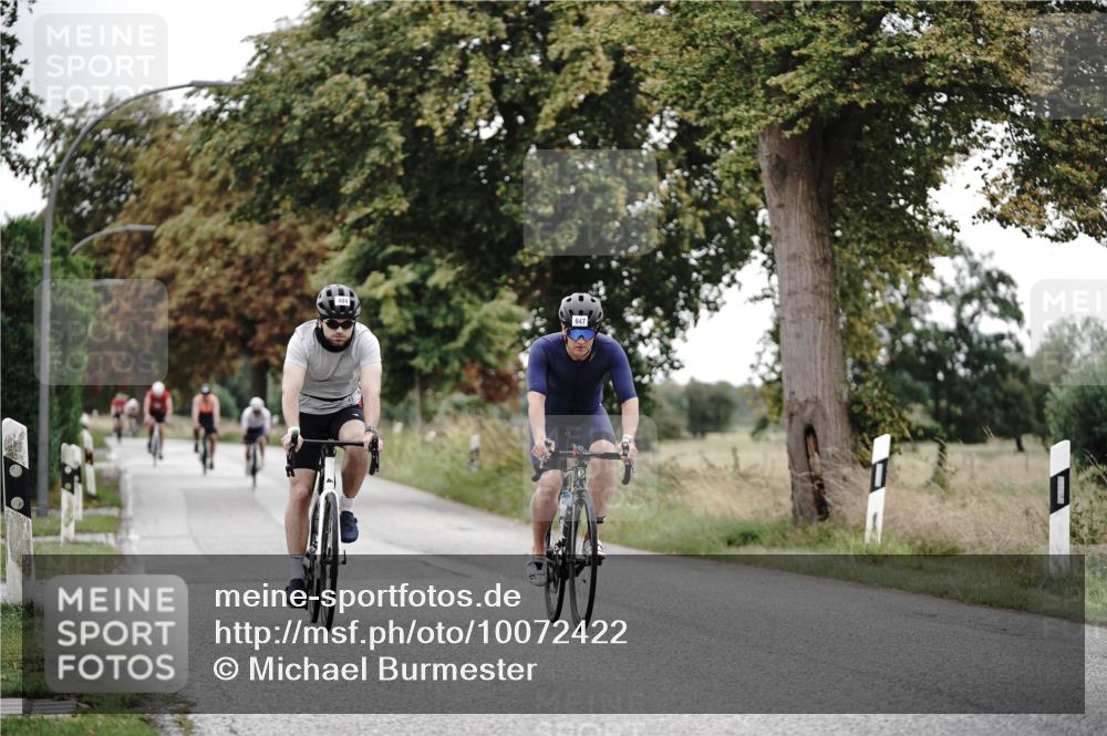 30.08.2026 - Elbe Triathlon Hamburg Michael Burmester http://msf.ph/oto/10072422 30.08.2026 10:15:48 Radfahren 404, 605, 647, 675, 737, 751 meine-sportfotos.de