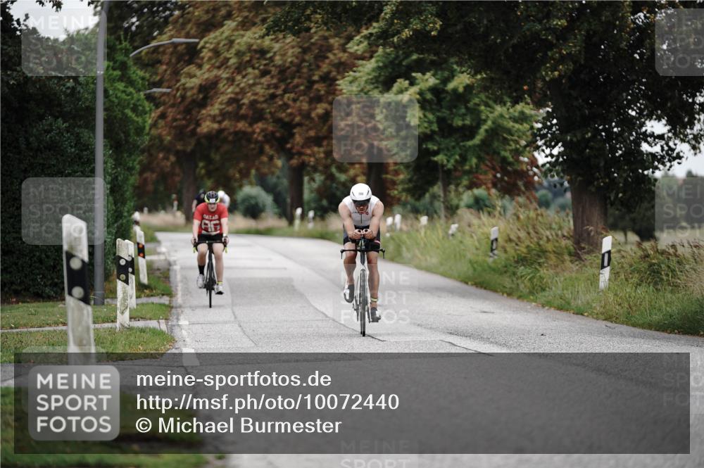 30.08.2026 - Elbe Triathlon Hamburg Michael Burmester http://msf.ph/oto/10072440 30.08.2026 10:15:58 Radfahren 479, 566, 675, 700, 737 meine-sportfotos.de